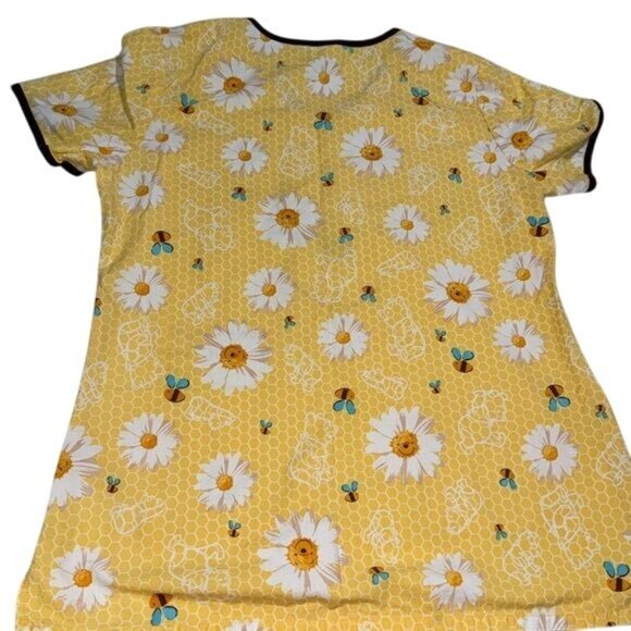 Disney Winnie The Pooh "Dont Forget To Smile Today" Yellow Scrub Top Medium - Picture 6 of 8